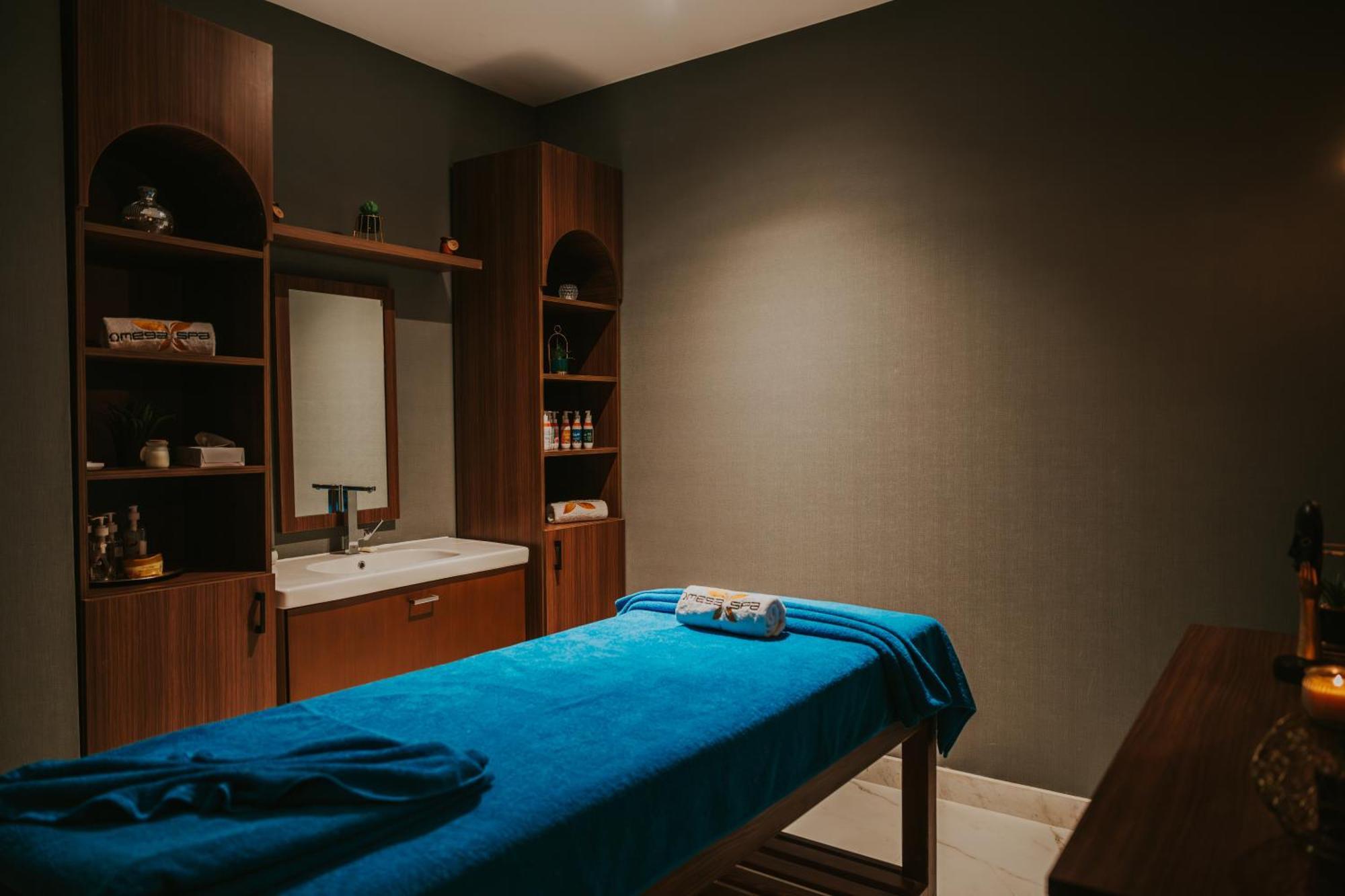 Cleopatra Sidi Heneish Hotel Марса Матрух Екстериор снимка